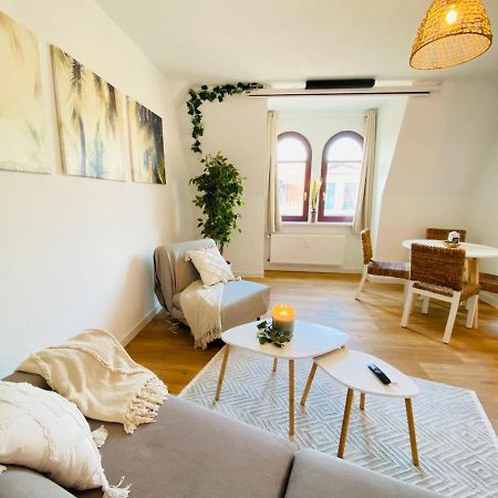 Home Cinema - Balcony - Wi-Fi & Streams Magdeburg Eksteriør billede